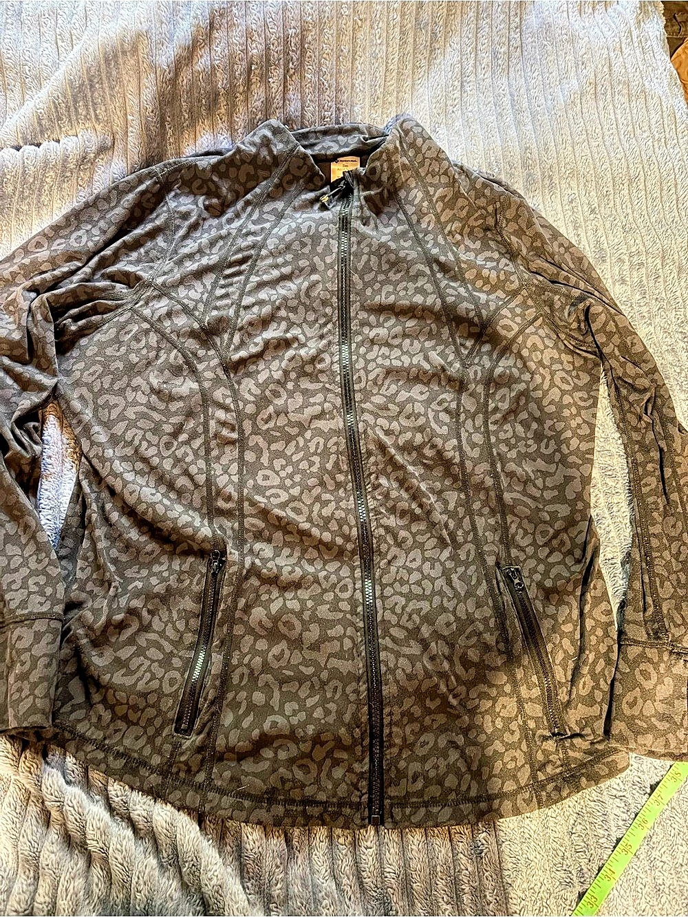 Member's Mark Zen Active Jacket Animal Print XXL Brown & Gray